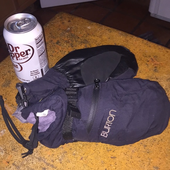 Burton Other - Burton snowboard gloves